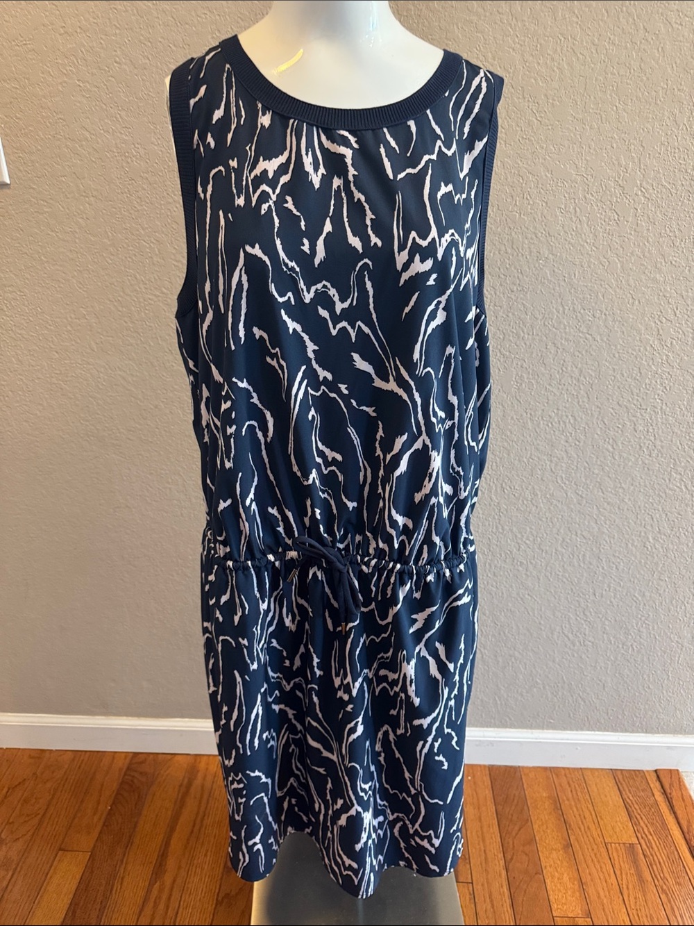 Athleta Navy and White Sleeveless Dress with Drawstring Waist
